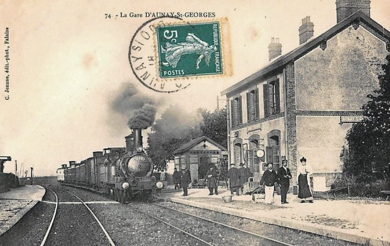 Fichier:Gare Aunay-Saint Georges 01.jpg